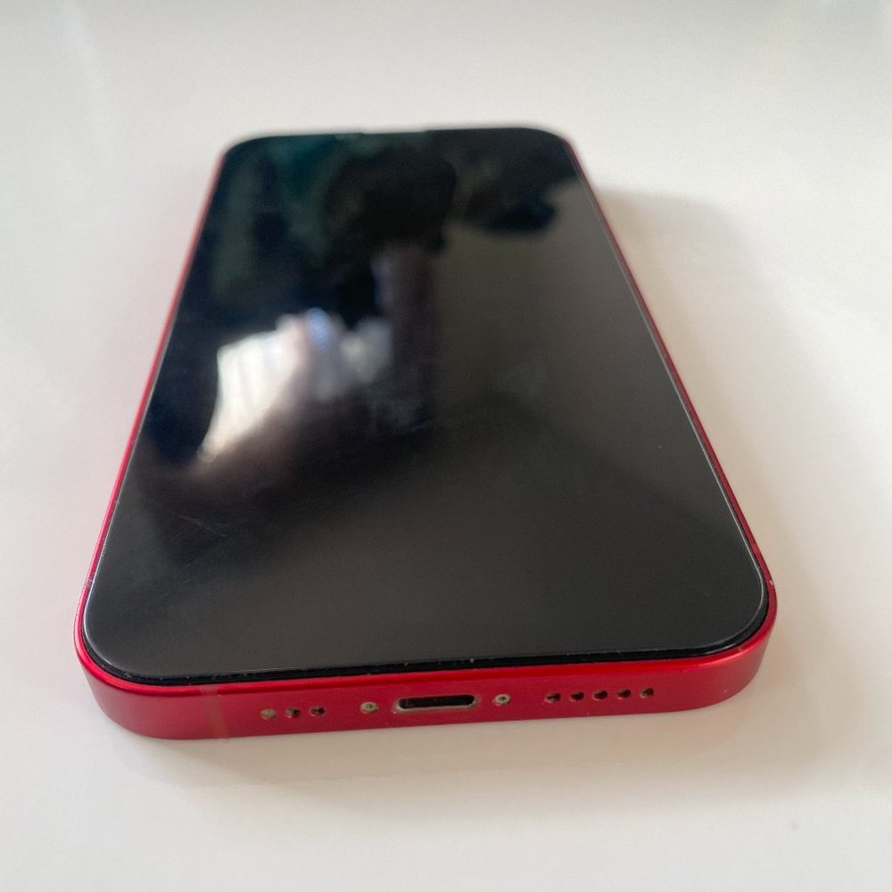 Red iphone 13 256gb unlocked with case and privacy screen protector